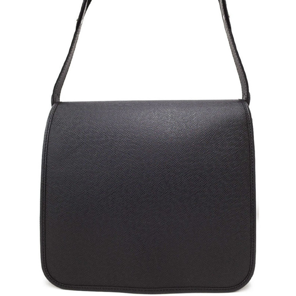 Louis Vuitton Shoulder Bag Taiga rei